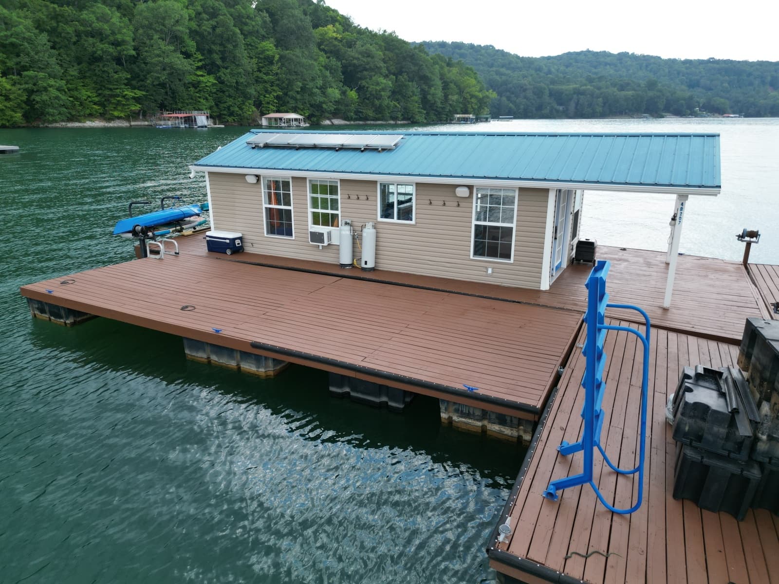 2008 Custom 13 x 29 Floating Cabin Approx 377sqft - Photo 16