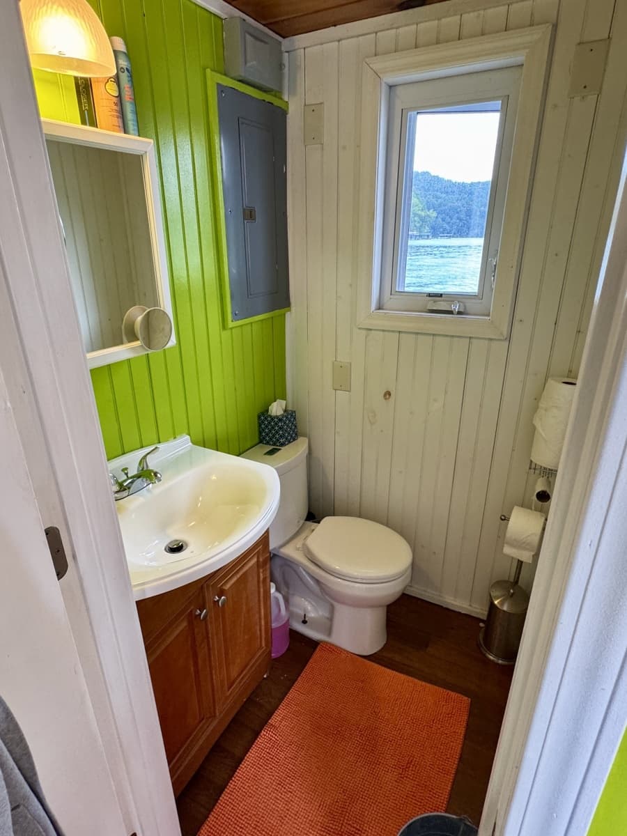 2008 Custom 13 x 29 Floating Cabin Approx 377sqft - Photo 40
