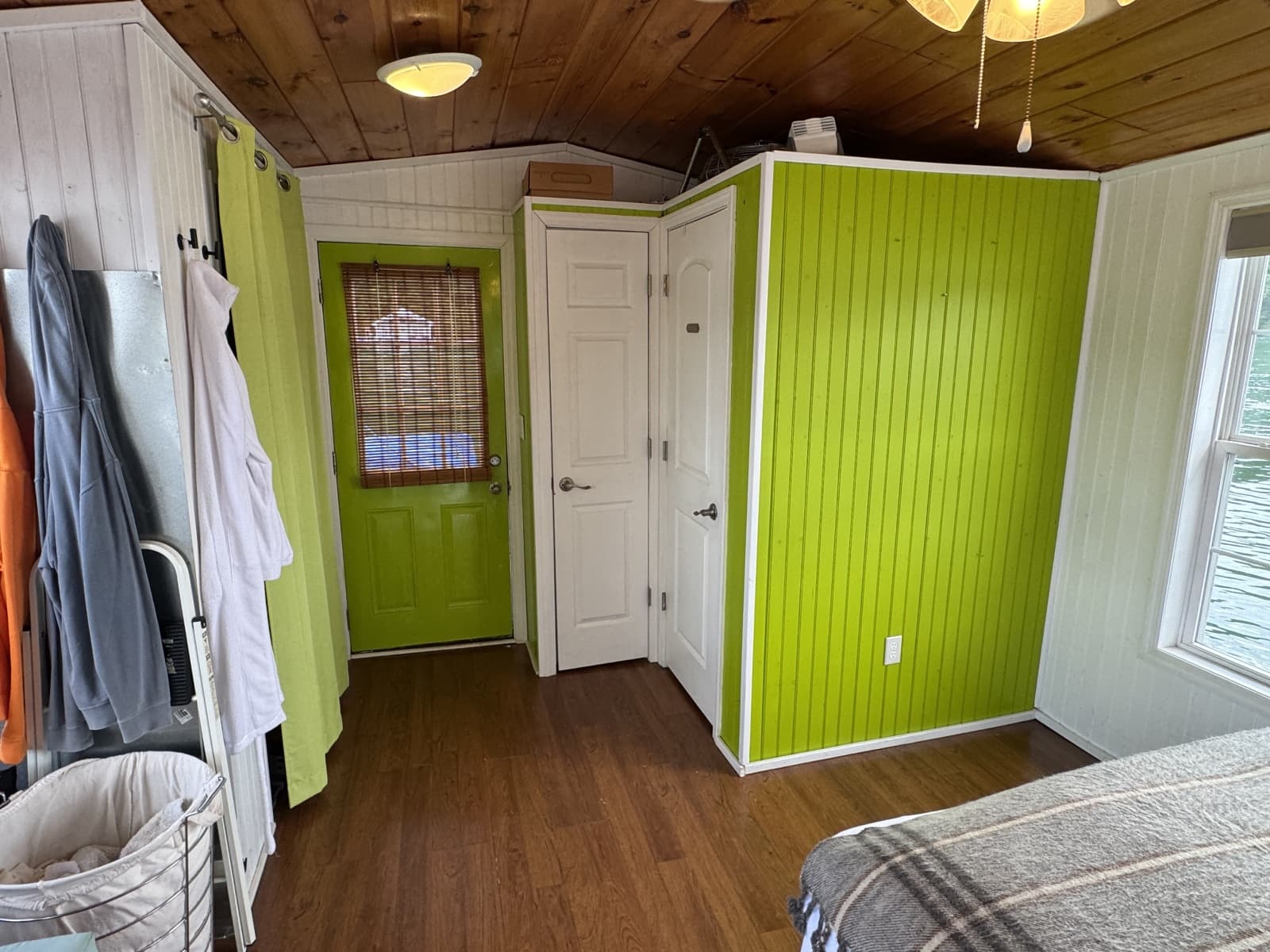 2008 Custom 13 x 29 Floating Cabin Approx 377sqft - Photo 38