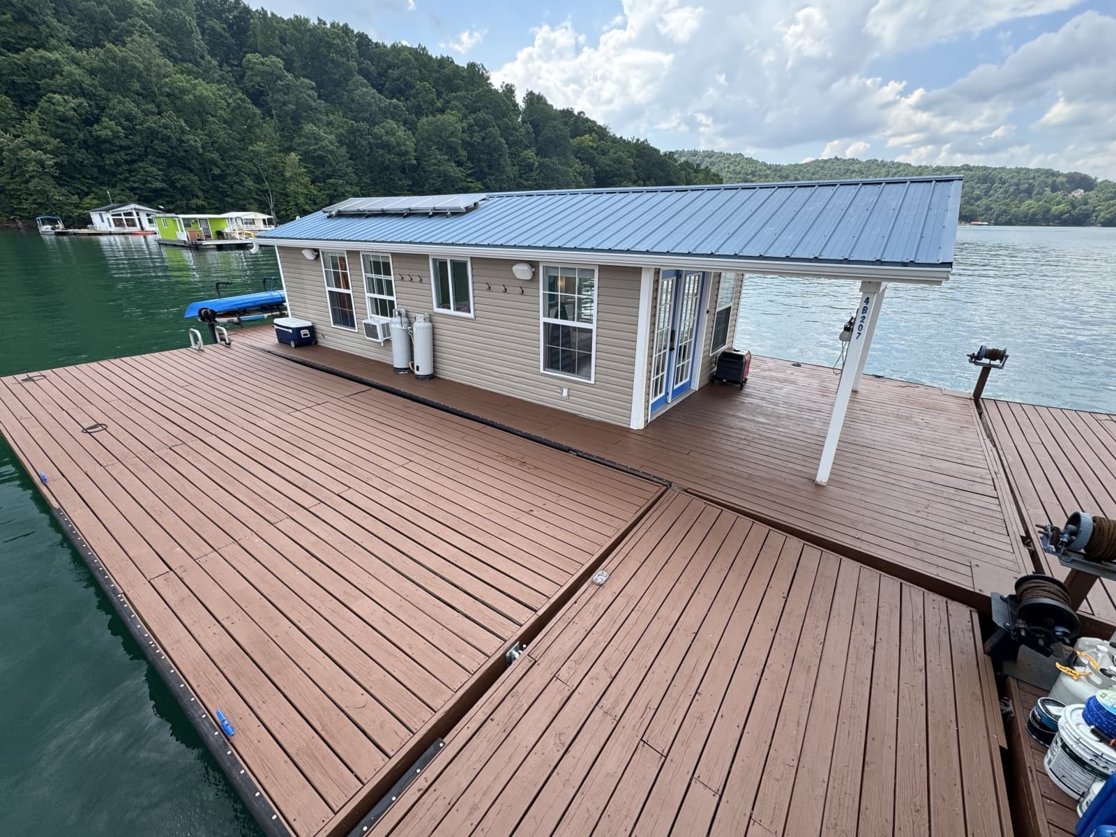 2008 Custom 13 x 29 Floating Cabin Approx 377sqft - Photo 17