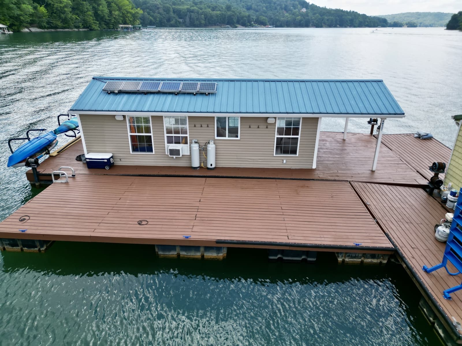 2008 Custom 13 x 29 Floating Cabin Approx 377sqft - Photo 15