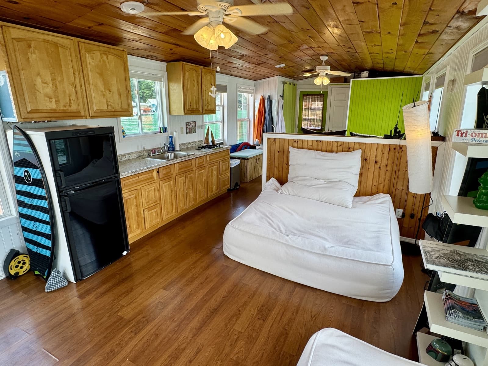 2008 Custom 13 x 29 Floating Cabin Approx 377sqft - Photo 28
