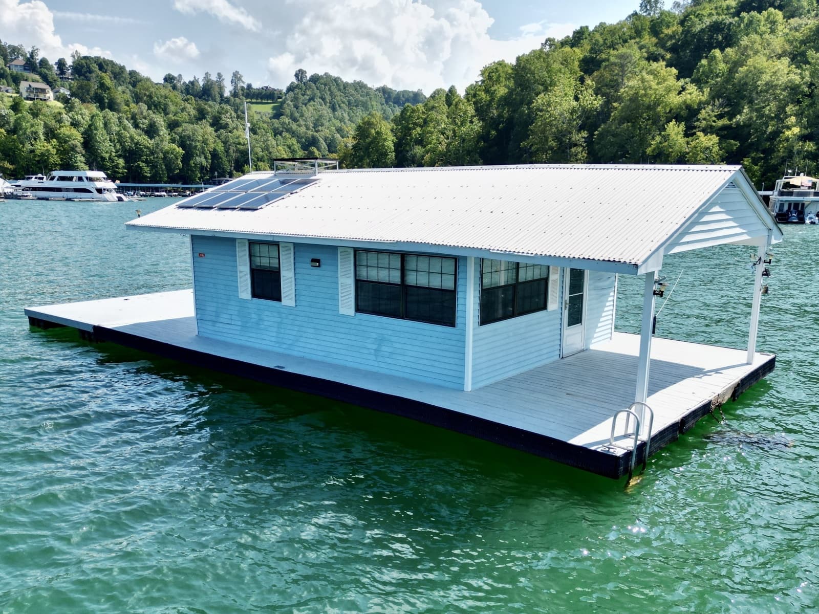 1978 Custom 18 x 24 Off-Grid Floating Cabin Approx 385sqft - Photo 10
