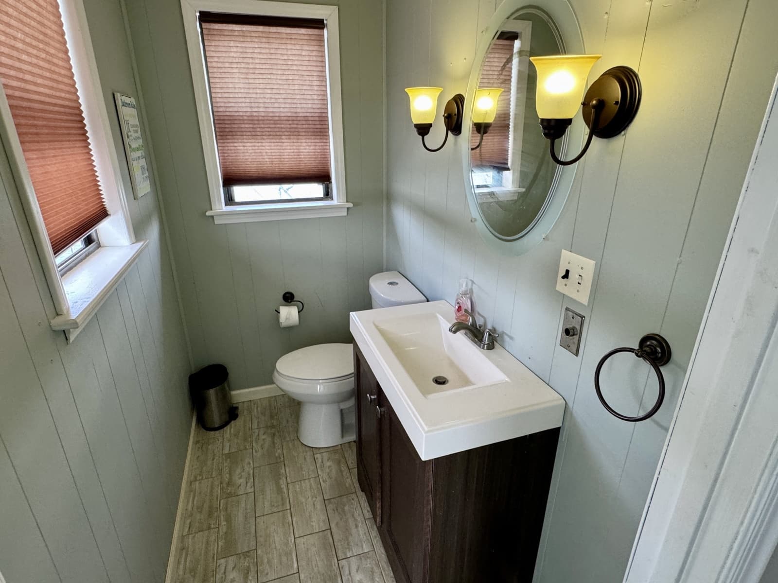 1978 Custom 18 x 24 Off-Grid Floating Cabin Approx 385sqft - Photo 42
