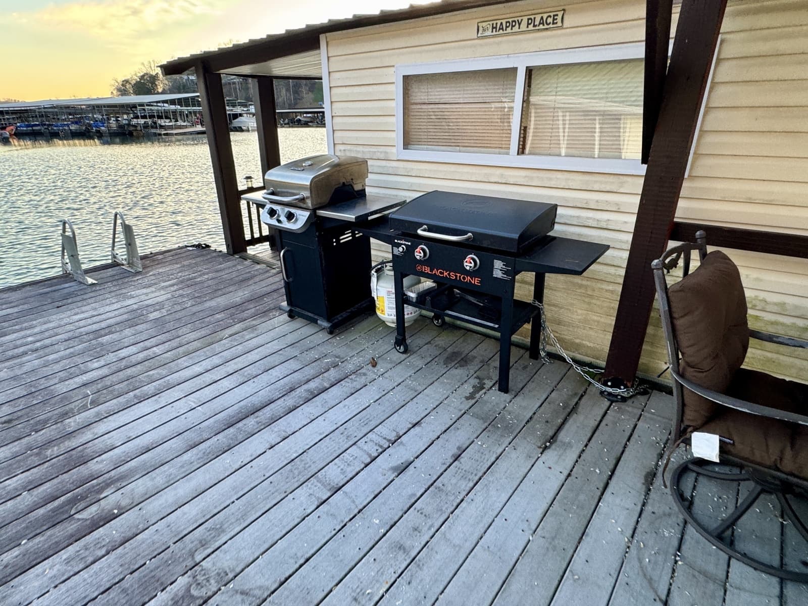 1978 Custom 16 x 26 Floating Cabin Project 395sqft - Photo 86