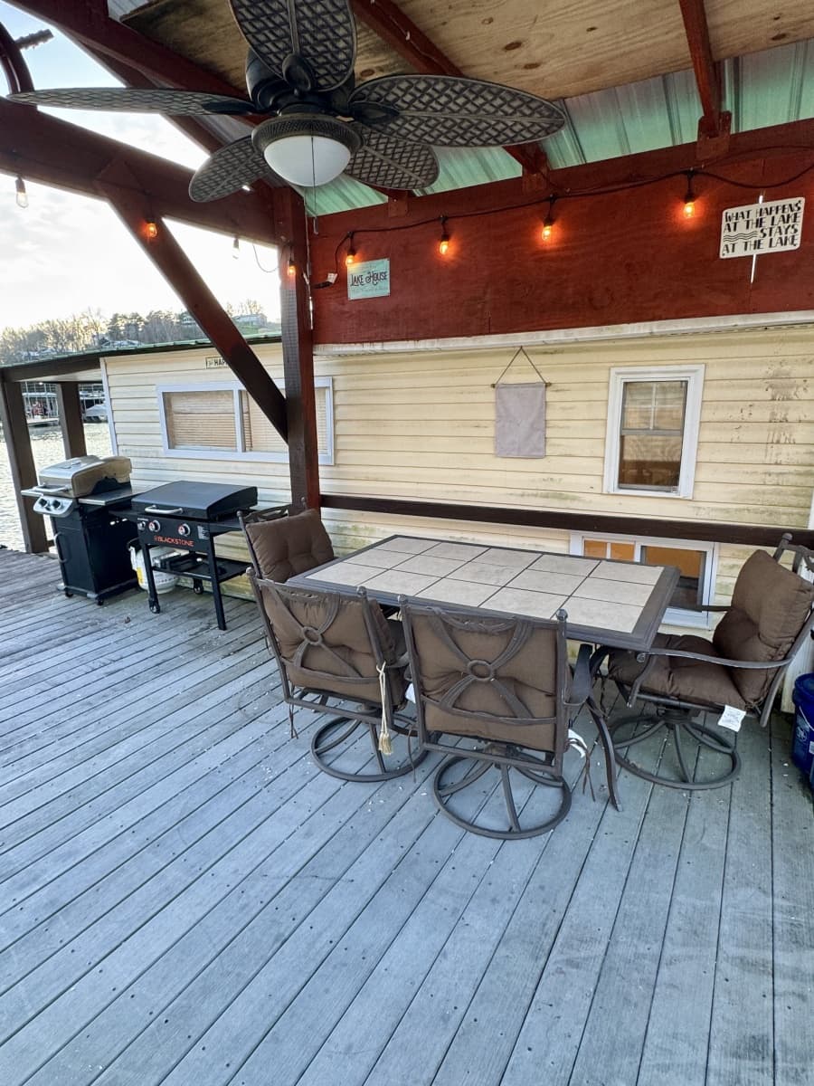 1978 Custom 16 x 26 Floating Cabin Project 395sqft - Photo 84