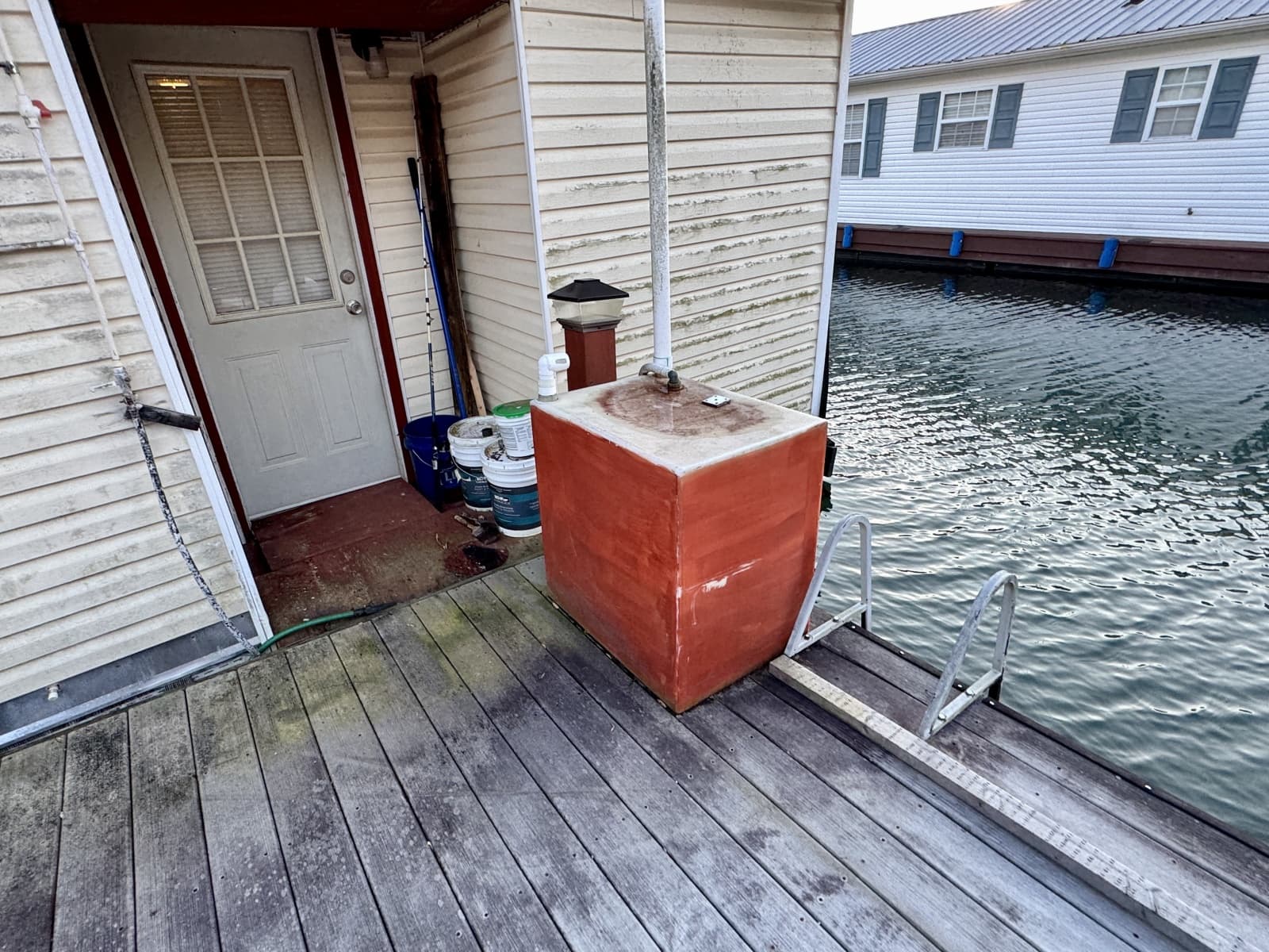 1978 Custom 16 x 26 Floating Cabin Project 395sqft - Photo 68