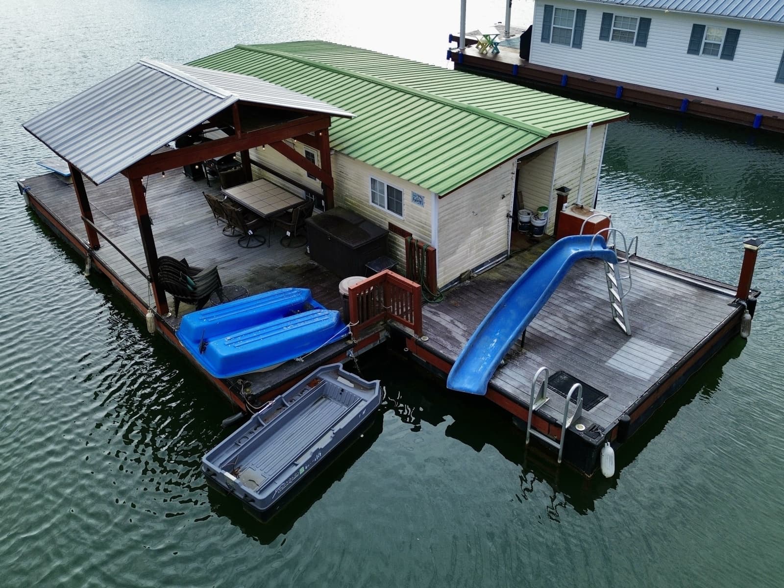 1978 Custom 16 x 26 Floating Cabin Project 395sqft - Photo 9