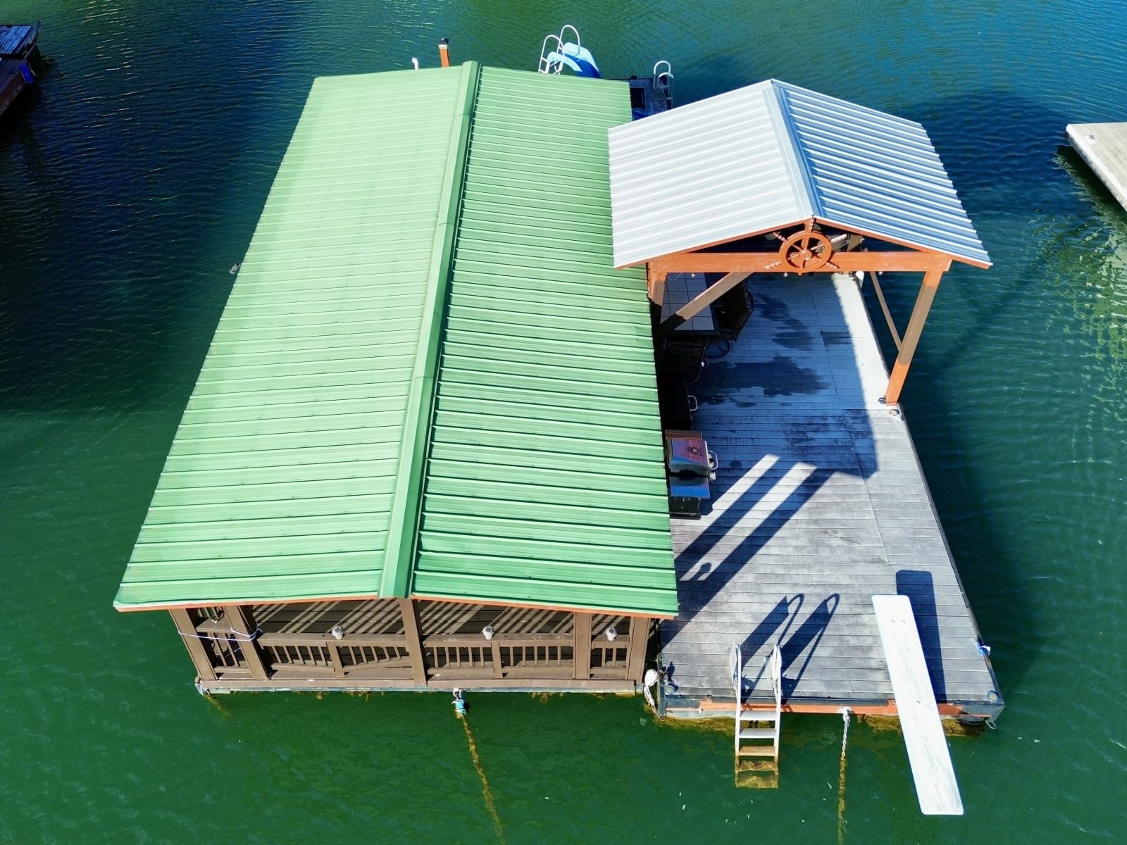 1978 Custom 16 x 26 Floating Cabin Project 395sqft - Photo 13
