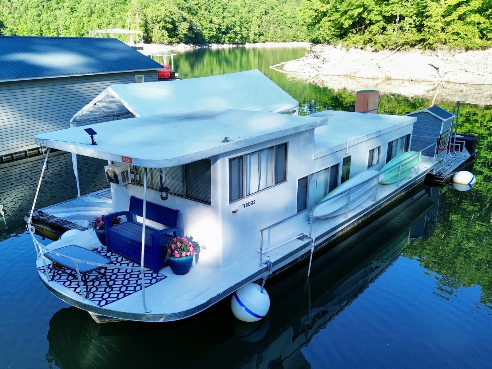 1969 Custom 9 x 27 Floating Cabin - 1969 Drift-R-Cruz - 238sqft - Photo 10
