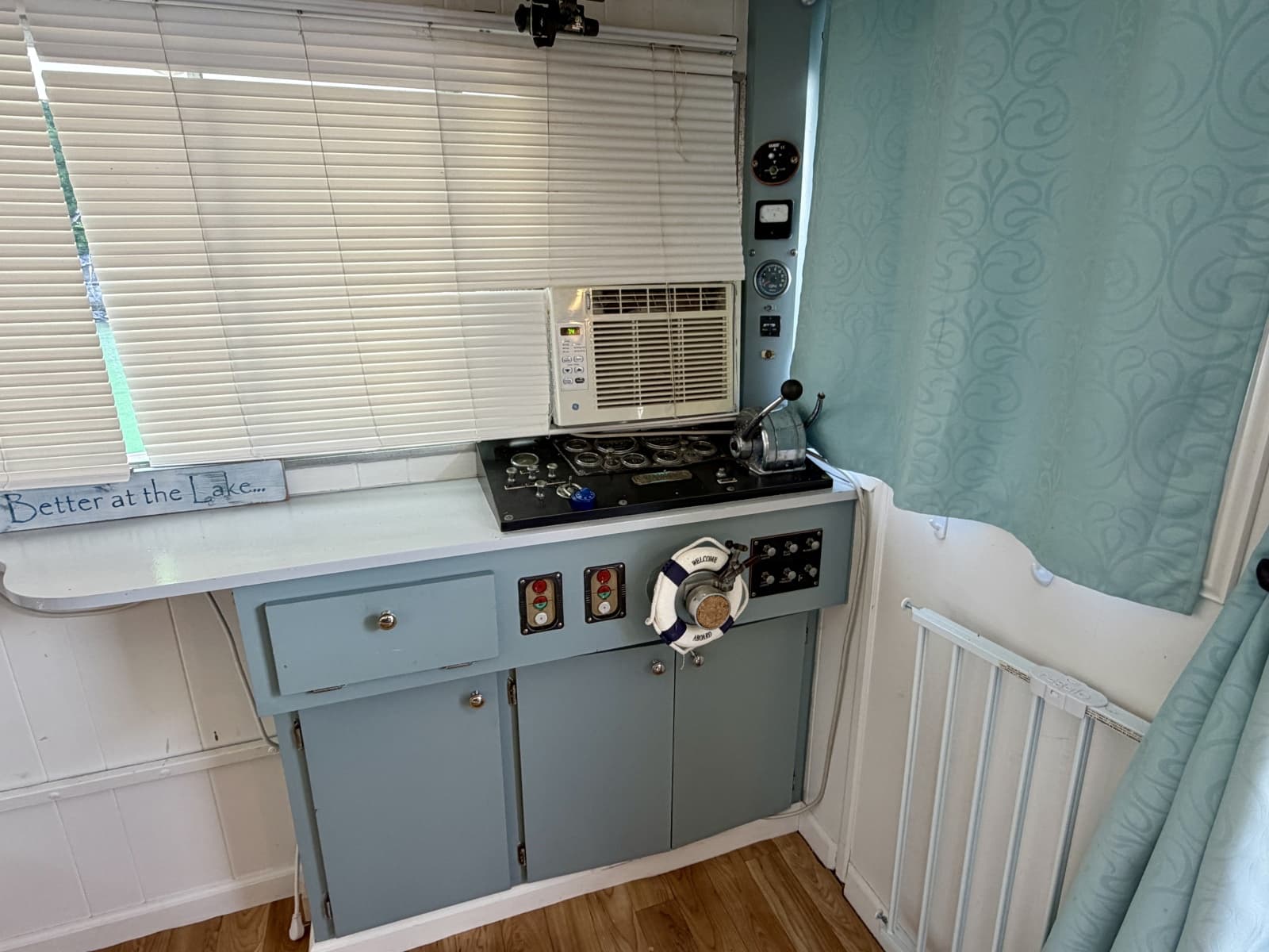 1969 Custom 9 x 27 Floating Cabin - 1969 Drift-R-Cruz - 238sqft - Photo 22