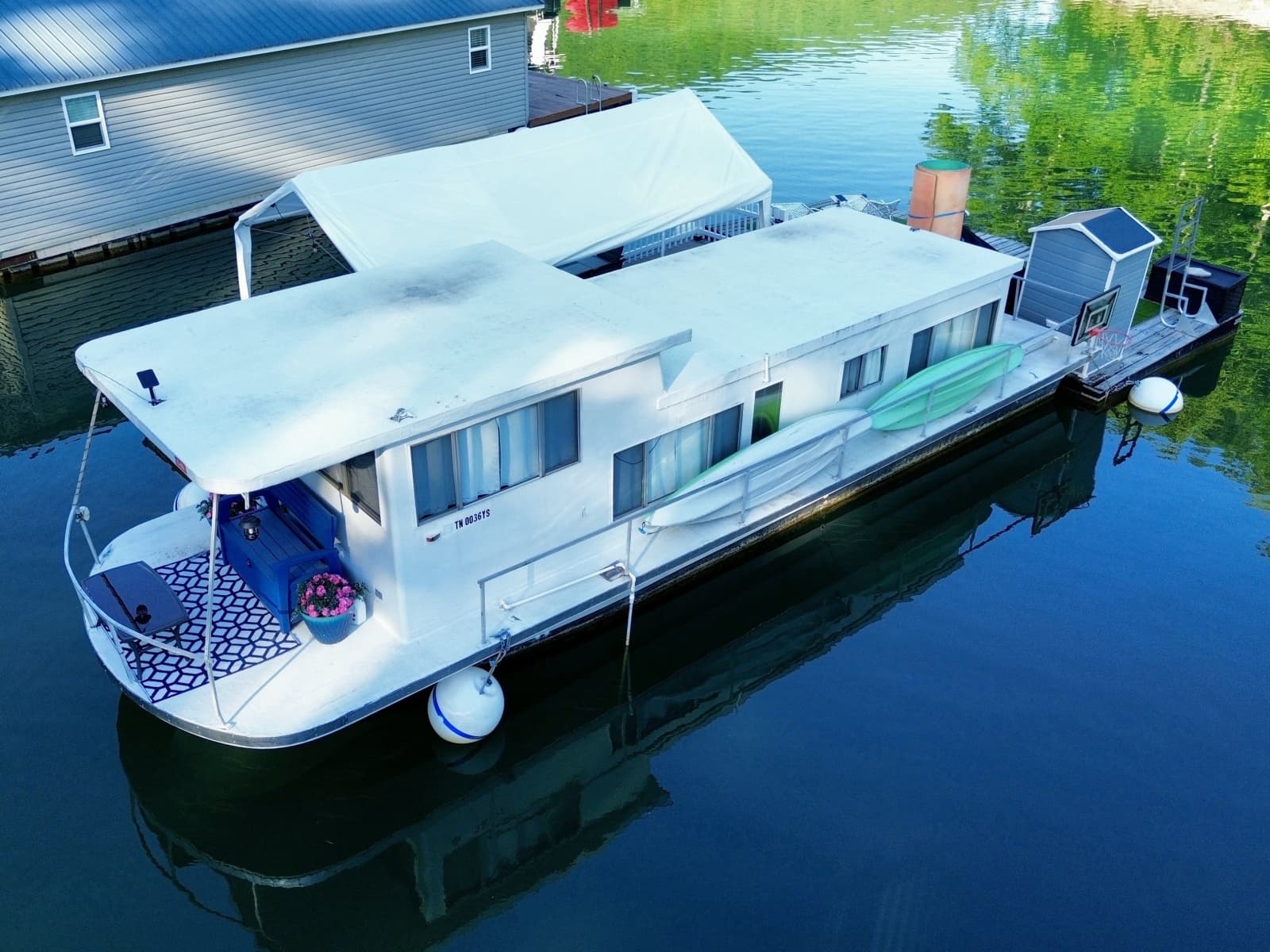 1969 Custom 9 x 27 Floating Cabin - 1969 Drift-R-Cruz - 238sqft - Photo 9
