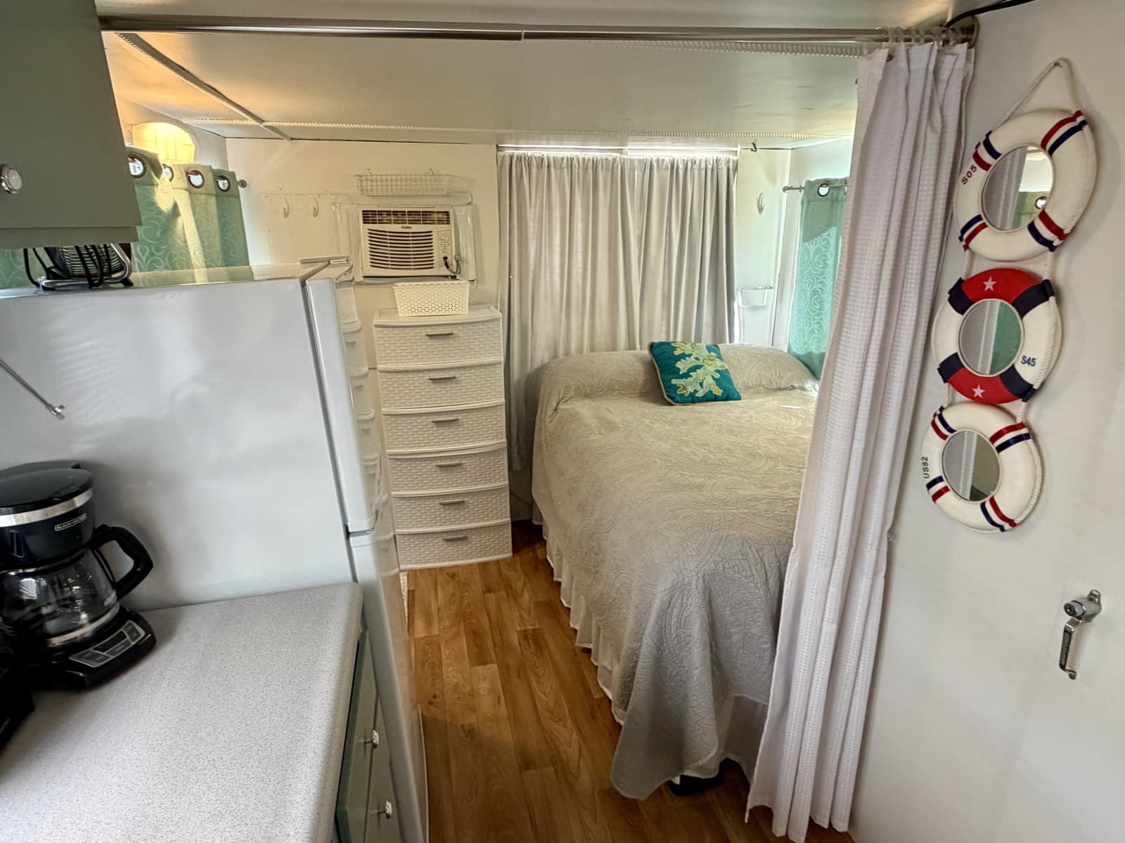 1969 Custom 9 x 27 Floating Cabin - 1969 Drift-R-Cruz - 238sqft - Photo 40