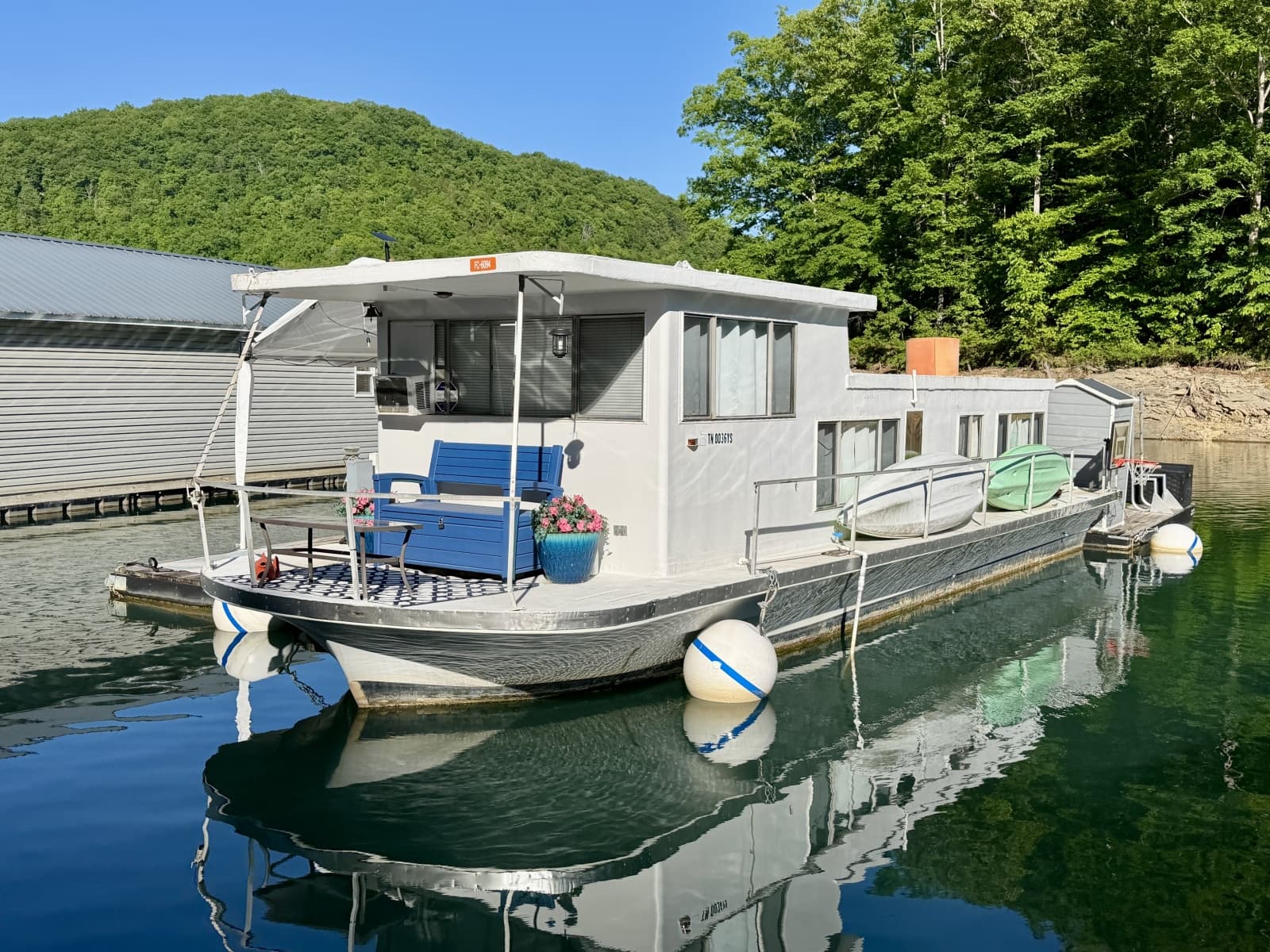 1969 Custom 9 x 27 Floating Cabin - 1969 Drift-R-Cruz - 238sqft - Photo 16
