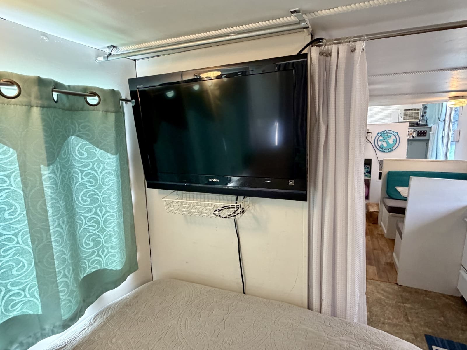 1969 Custom 9 x 27 Floating Cabin - 1969 Drift-R-Cruz - 238sqft - Photo 44