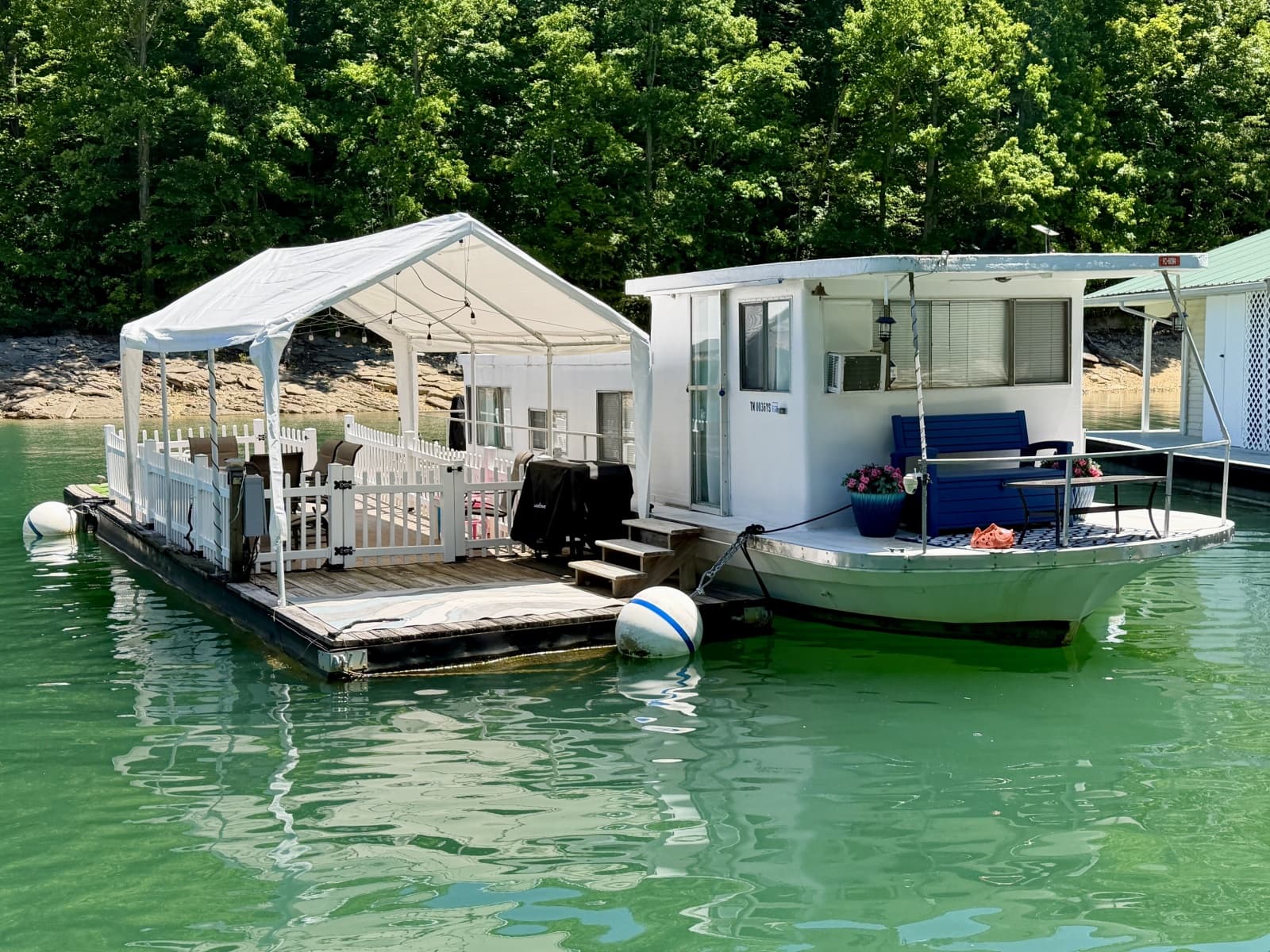 1969 Custom 9 x 27 Floating Cabin - 1969 Drift-R-Cruz - 238sqft - Photo 18