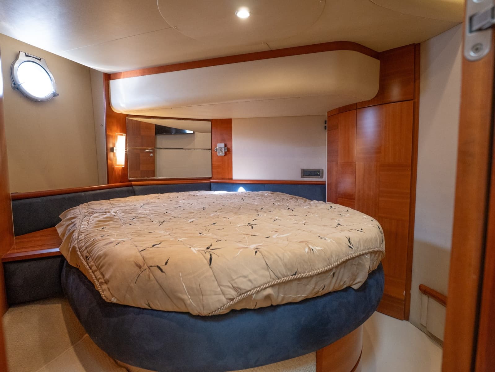 2008 Azimut 50 Flybridge - Photo 11