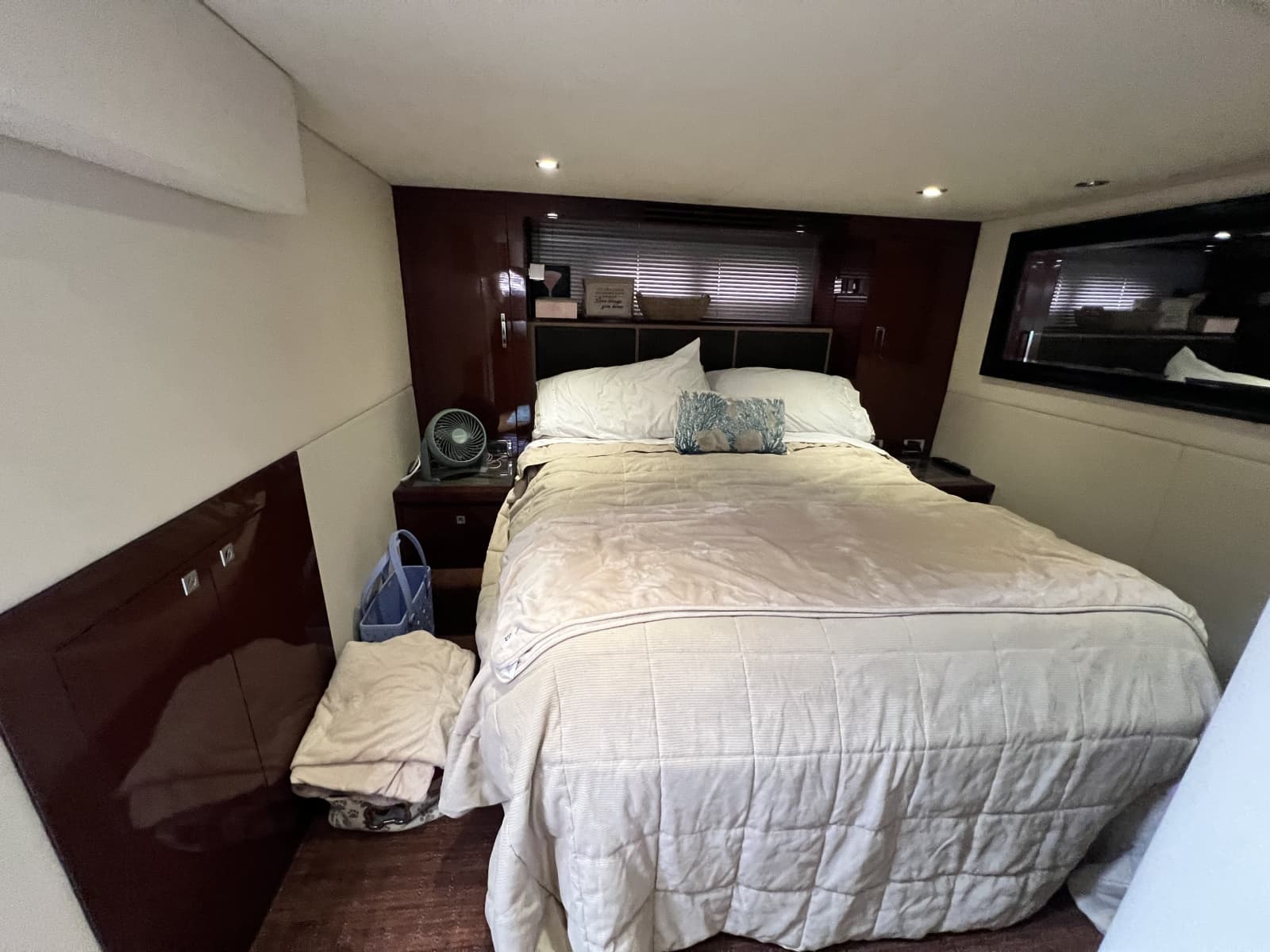 2013 Sea Ray 510 Sundancer - Photo 32