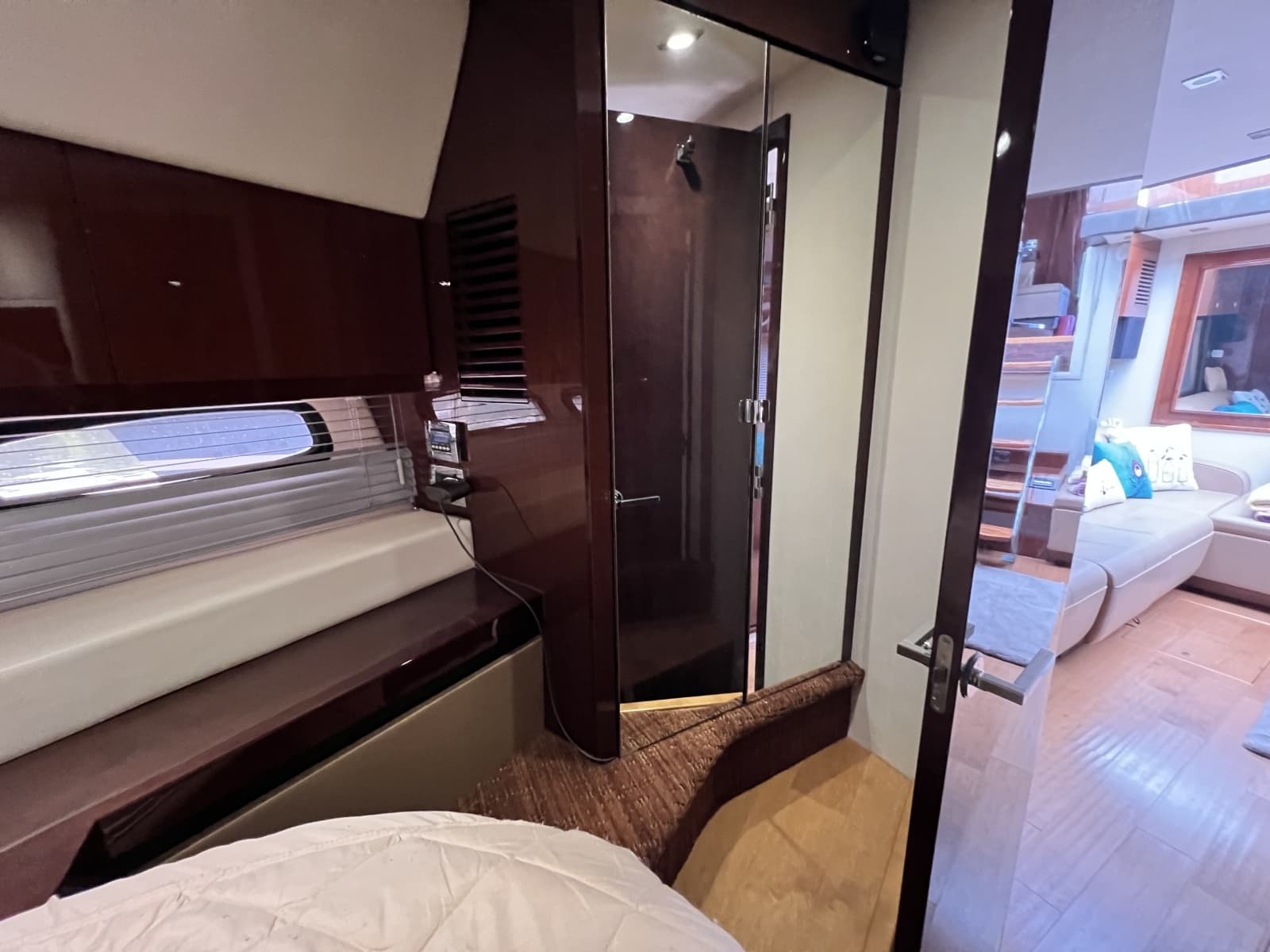 2013 Sea Ray 510 Sundancer - Photo 27