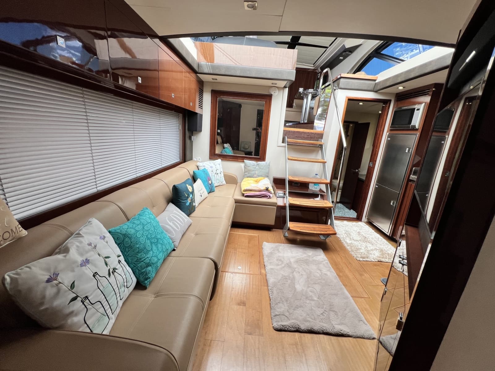 2013 Sea Ray 510 Sundancer - Photo 30