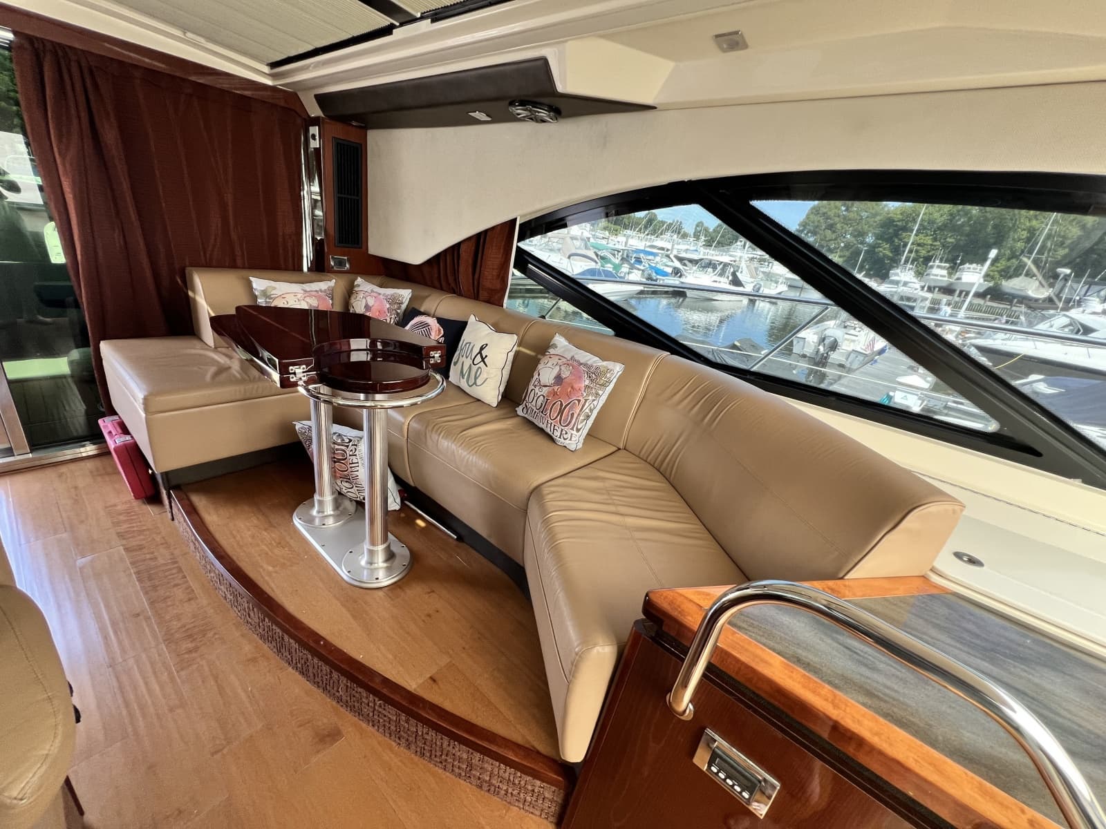 2013 Sea Ray 510 Sundancer - Photo 14