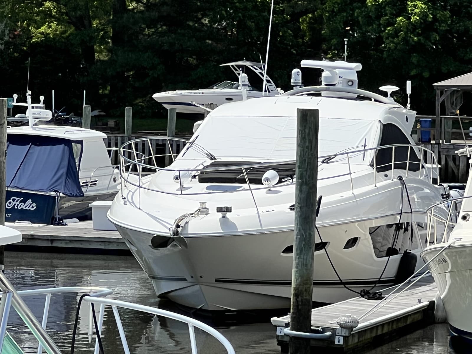 2013 Sea Ray 510 Sundancer - Photo 2