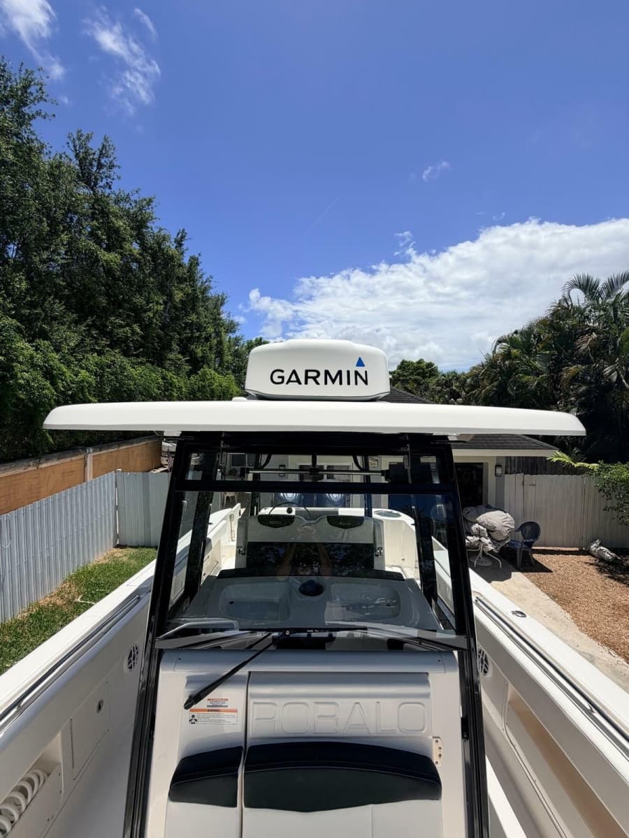 2022 Robalo R302 Center Console - Photo 18