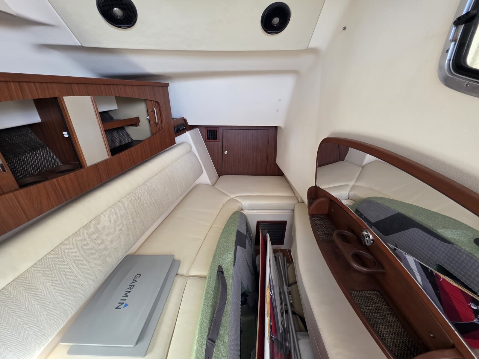 2019 Grady-White Freedom 375 - Photo 23