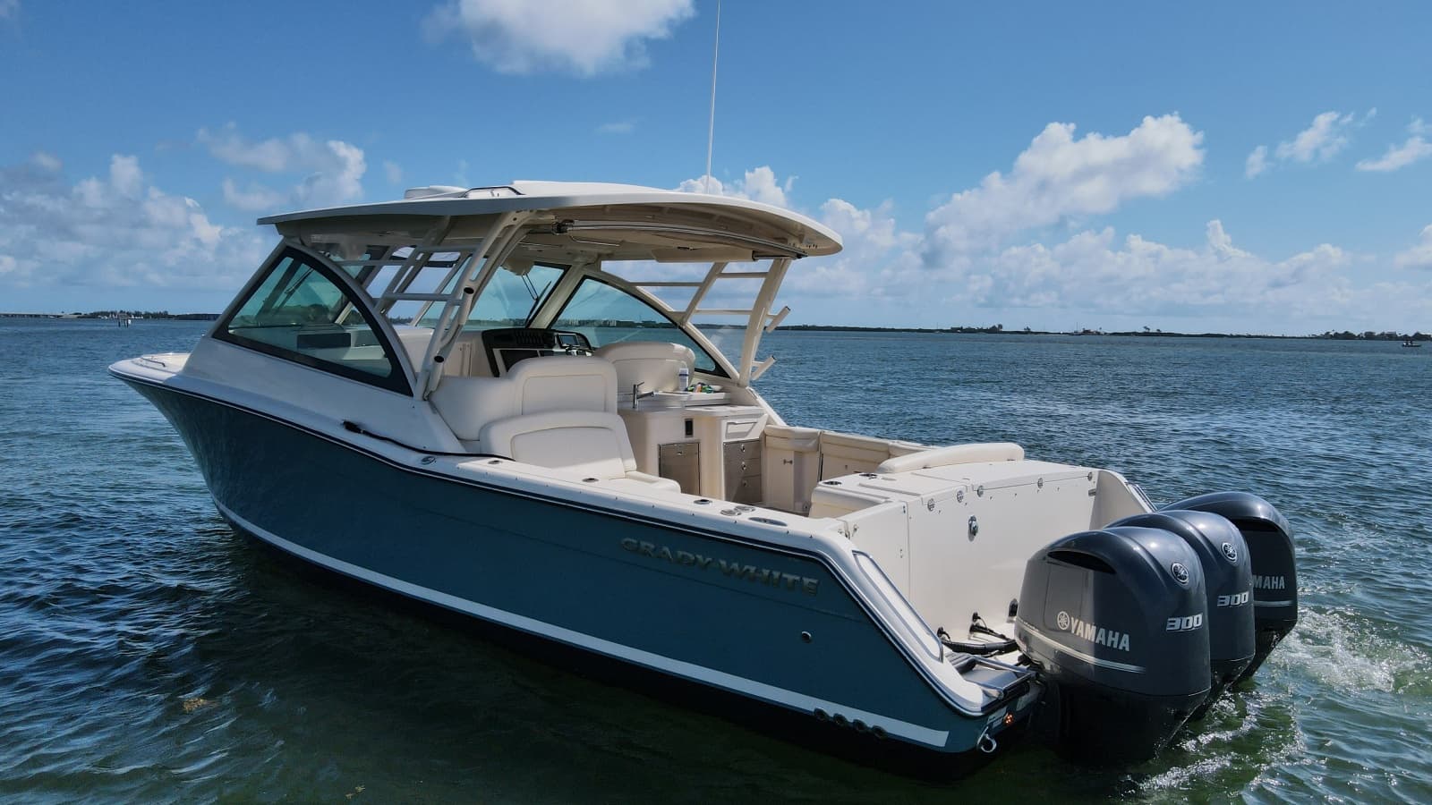 2019 Grady-White Freedom 375 - Photo 4