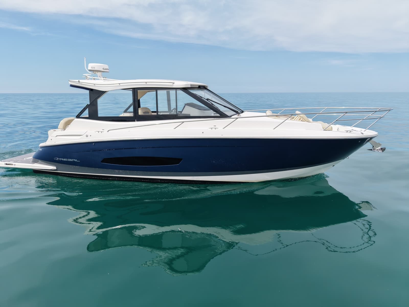 2022 Regal 36 Grand Coupe - Photo 45