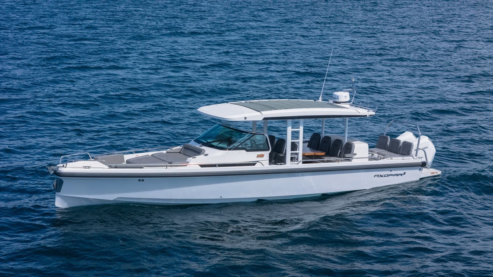 2020 Axopar 37 Sun Top - Photo 30
