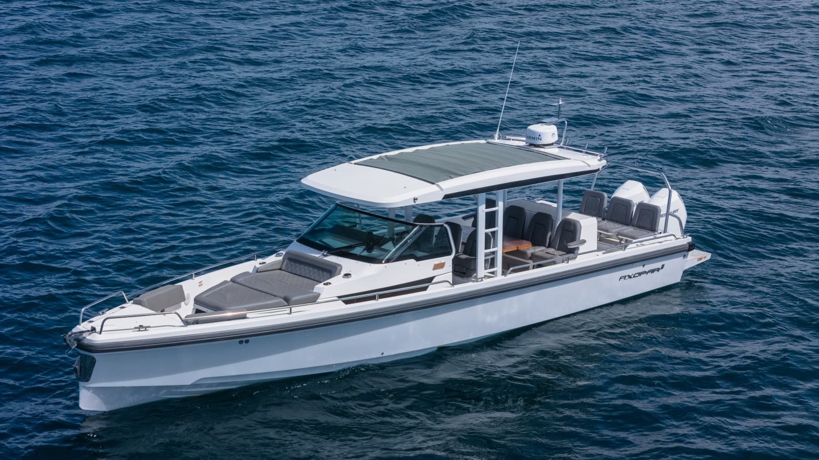 2020 Axopar 37 Sun Top - Photo 32