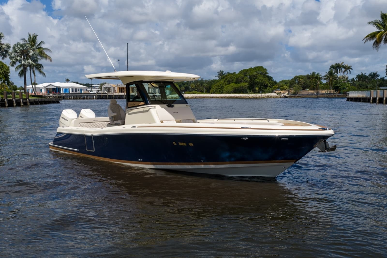 2024 Chris-Craft 30 Catalina - Photo 2