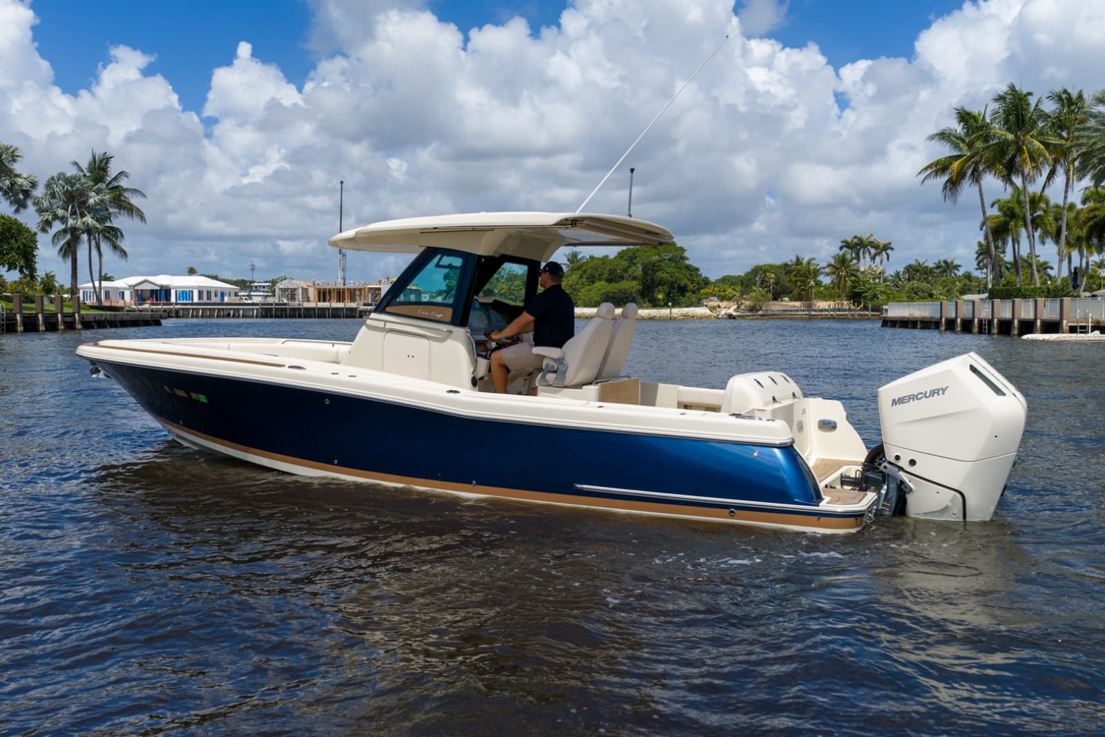 2024 Chris-Craft 30 Catalina - Photo 11