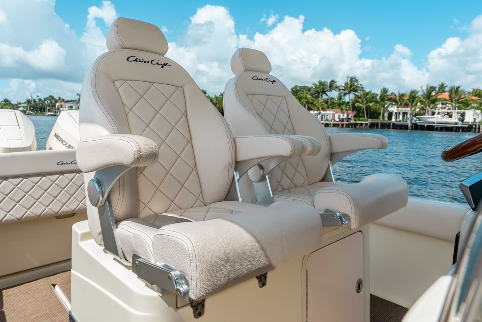 2024 Chris-Craft 30 Catalina - Photo 17