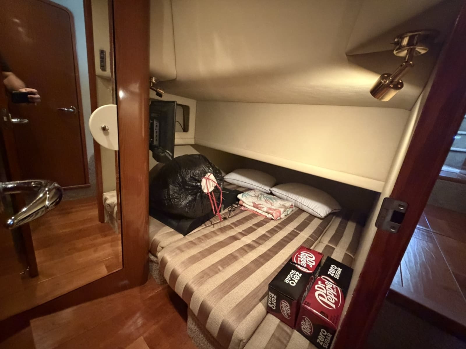 2002 Sea Ray 480 - Photo 32