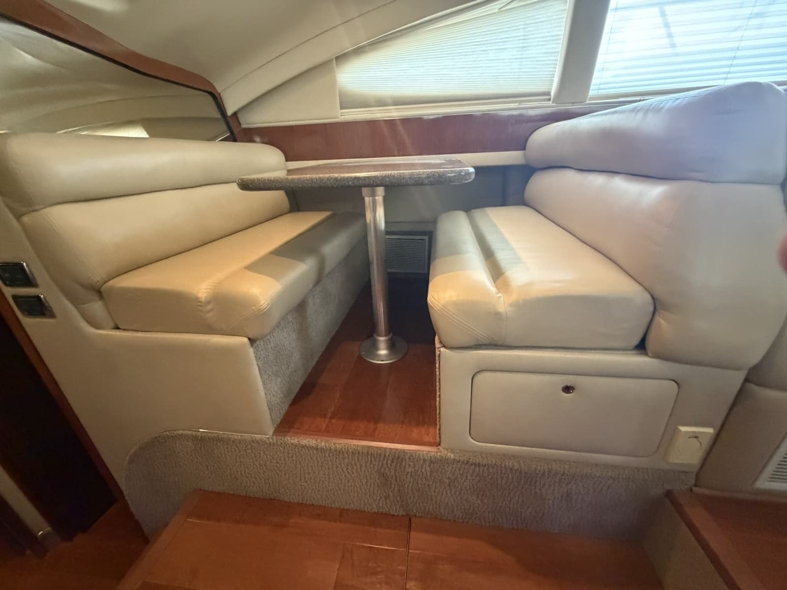 2002 Sea Ray 480 - Photo 29
