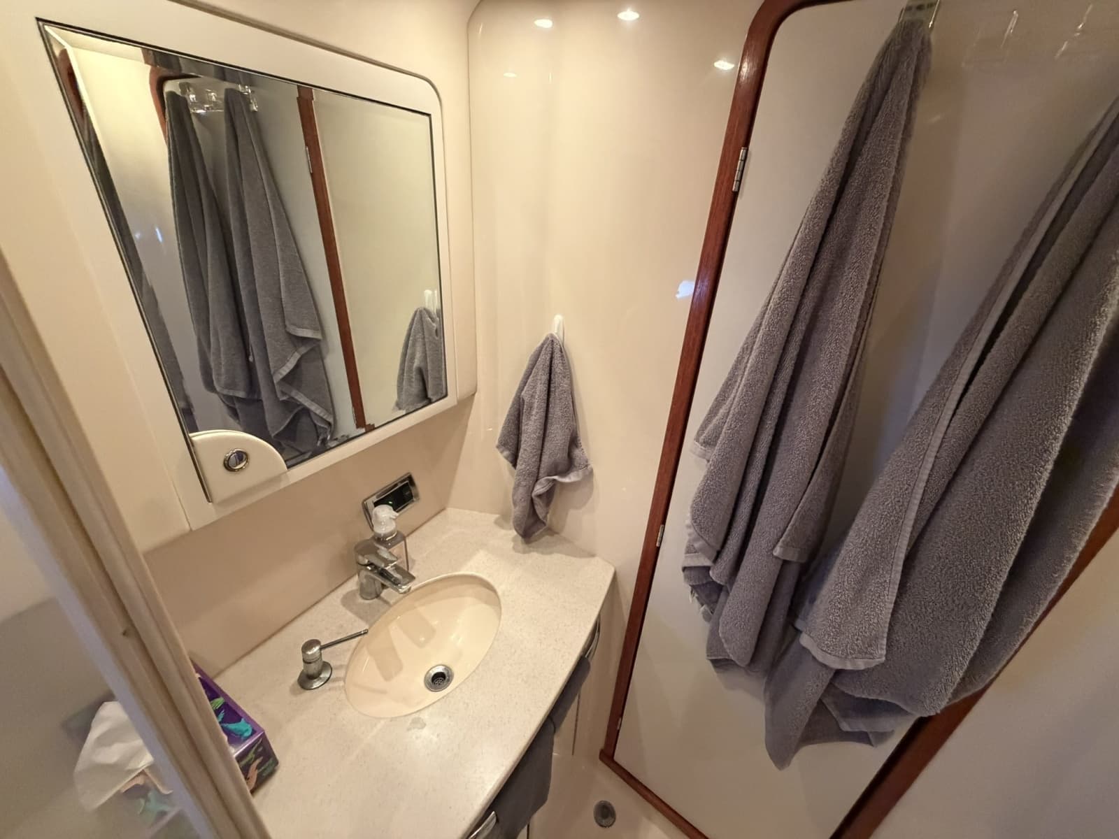 2002 Sea Ray 480 - Photo 38