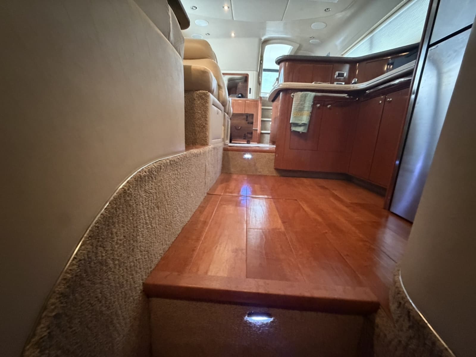 2002 Sea Ray 480 - Photo 9
