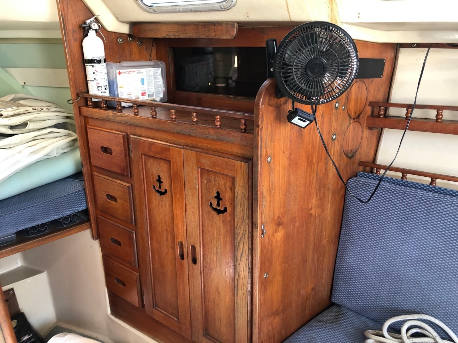 1983 Catalina Catalina 30 - Photo 4