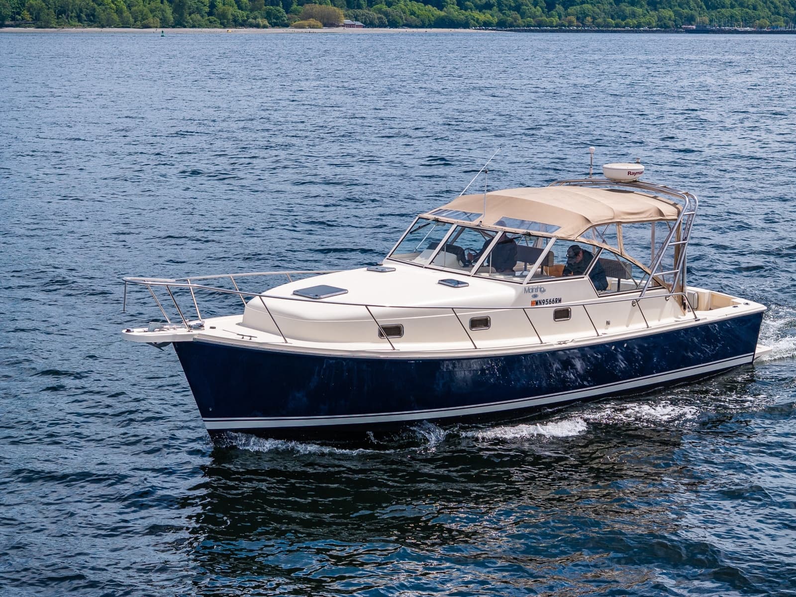 2004 Mainship Pilot 34 - Photo 7