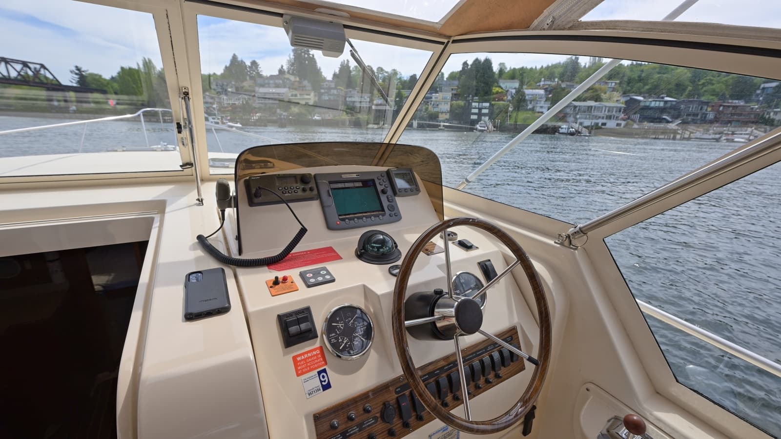 2004 Mainship Pilot 34 - Photo 19