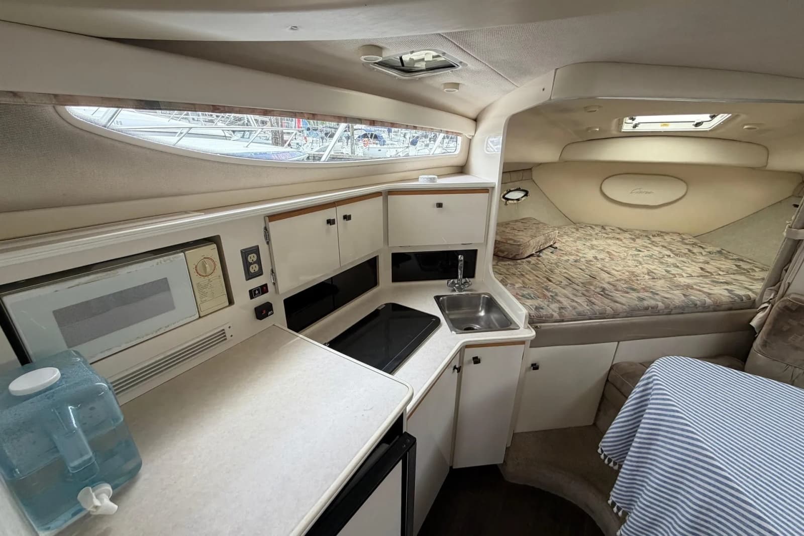 1999 Bayliner 3055 Ciera - Photo 12