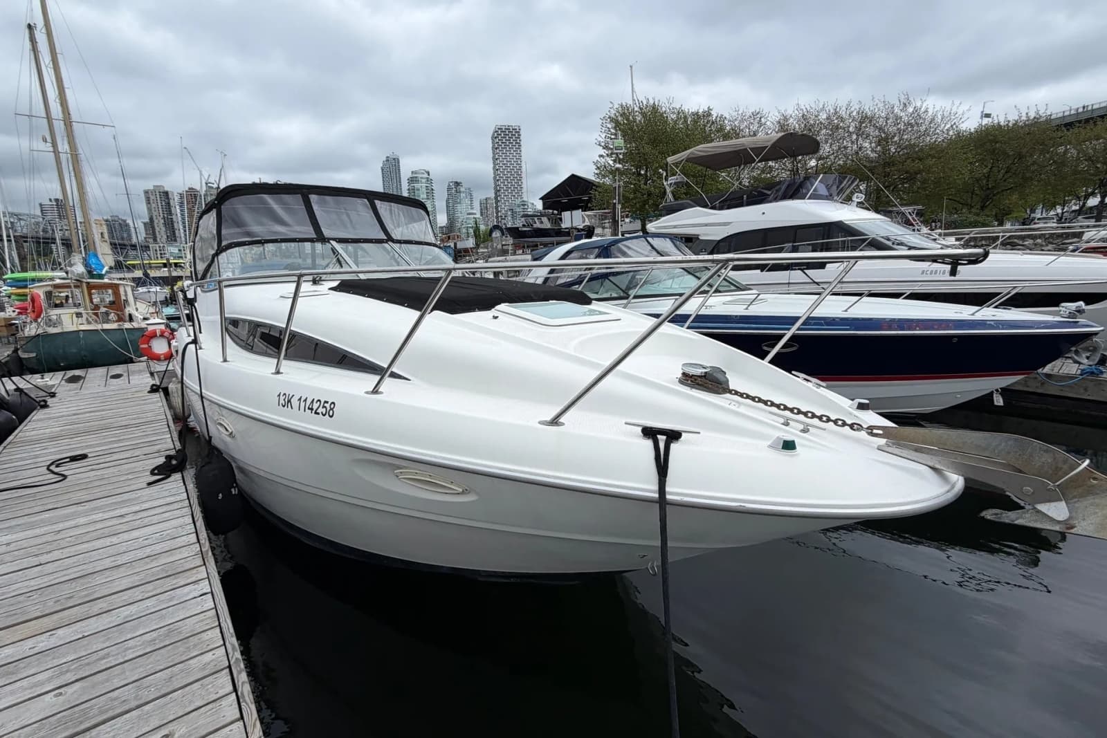 1999 Bayliner 3055 Ciera - Photo 2