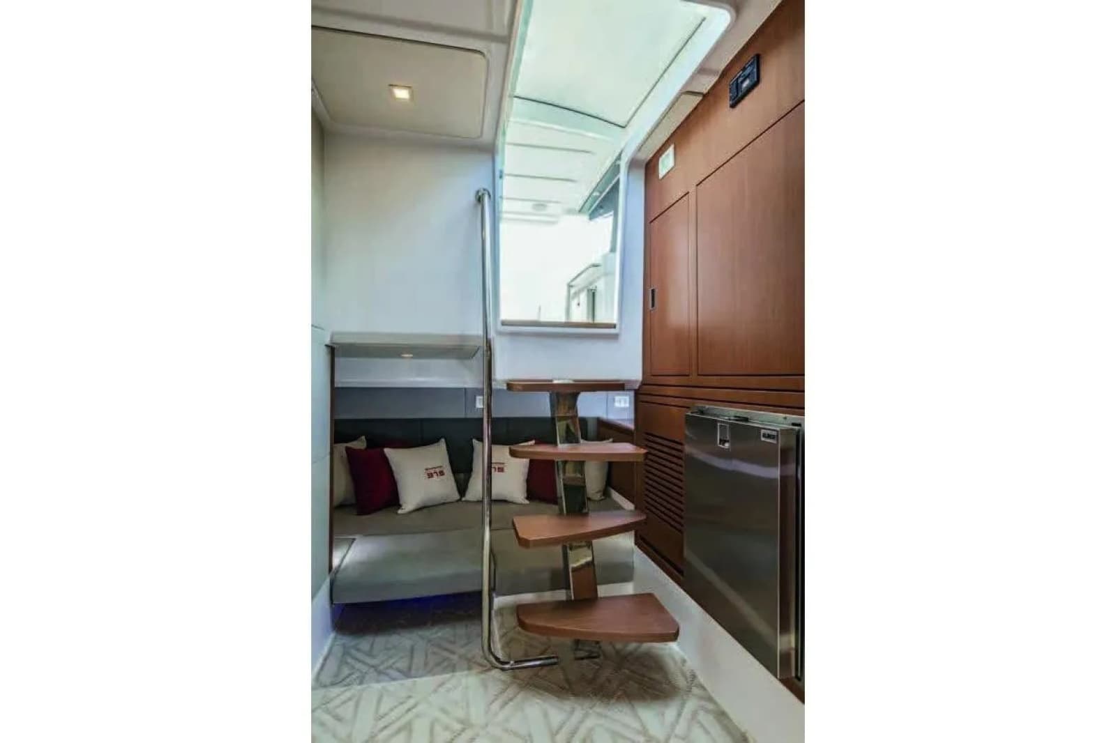 2025 Schaefer 375 HT - Photo 14