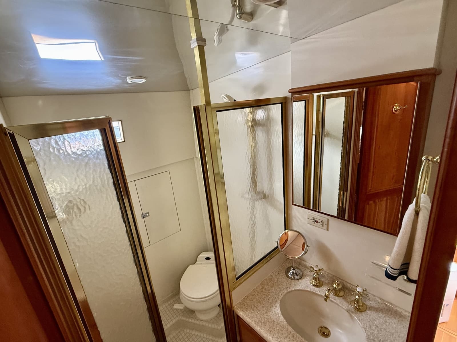 2002 Legacy Yachts 52 - Photo 57