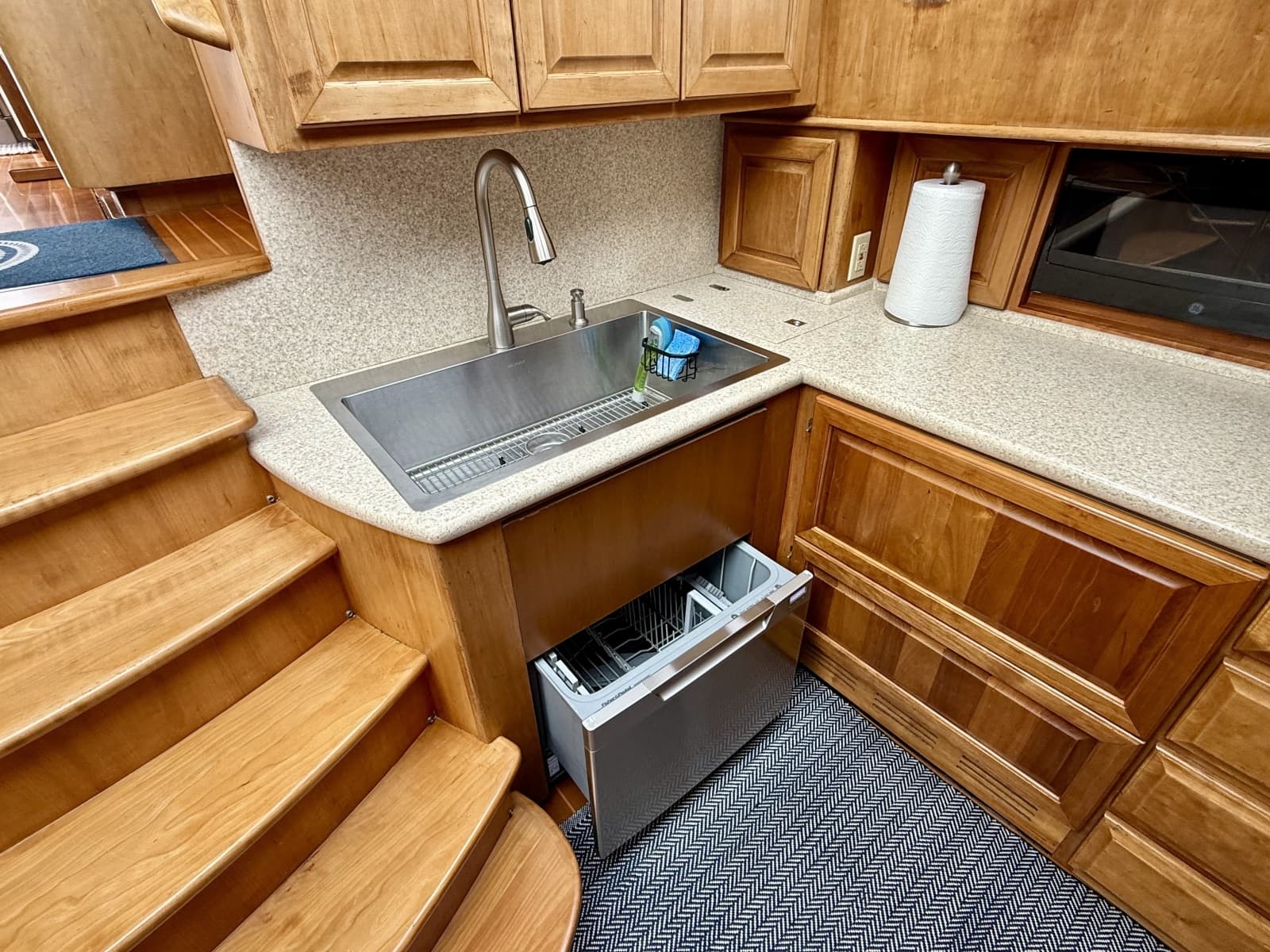 2002 Legacy Yachts 52 - Photo 53