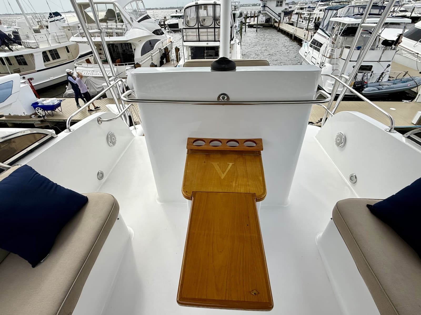 2002 Legacy Yachts 52 - Photo 25