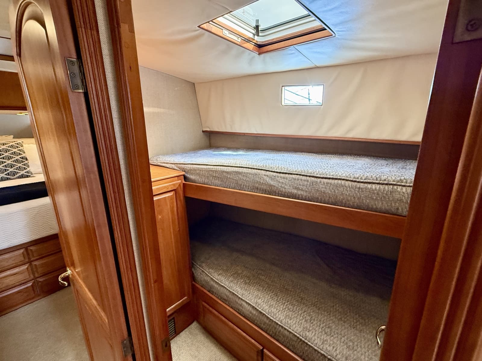 2002 Legacy Yachts 52 - Photo 58