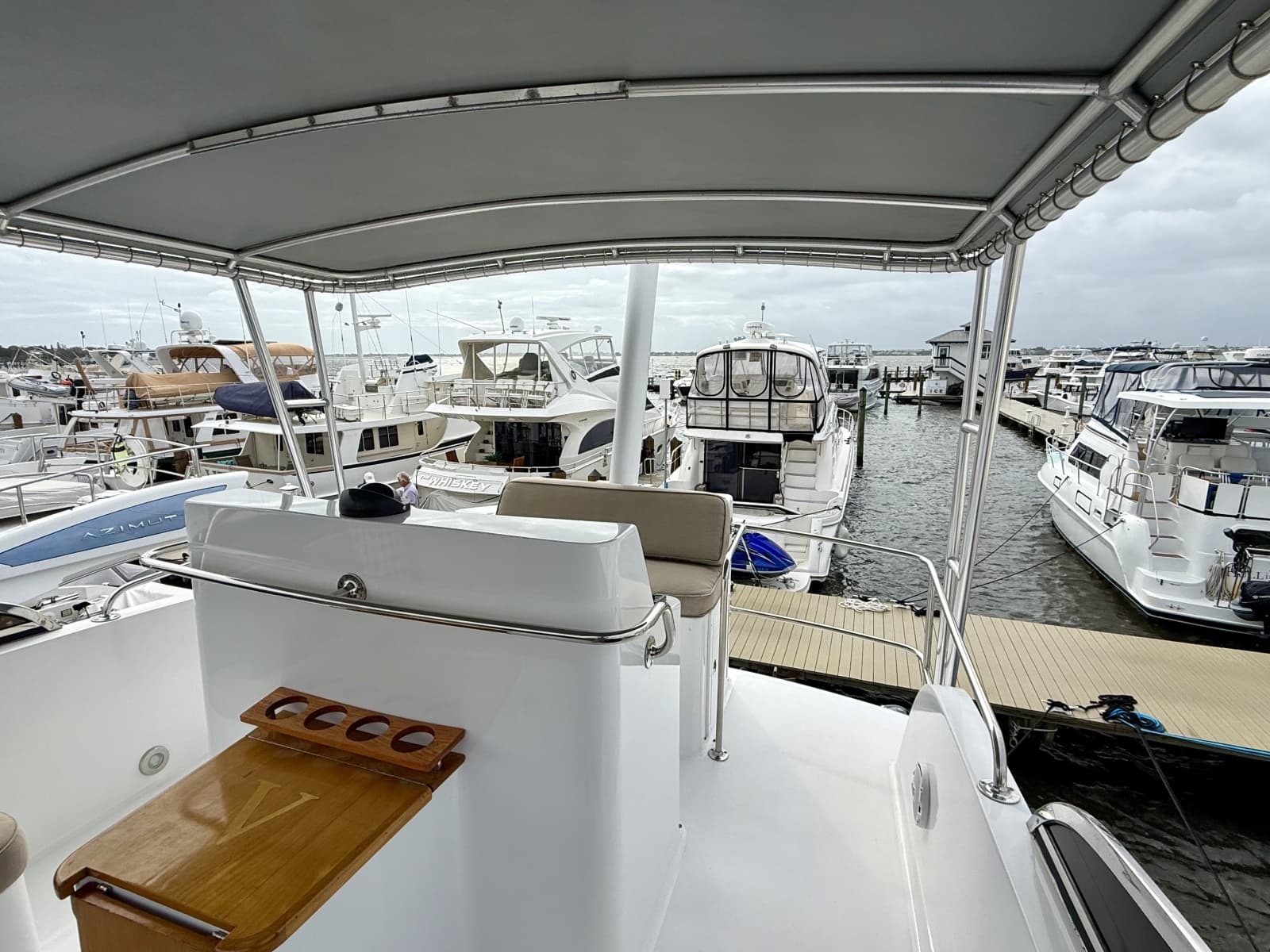 2002 Legacy Yachts 52 - Photo 24